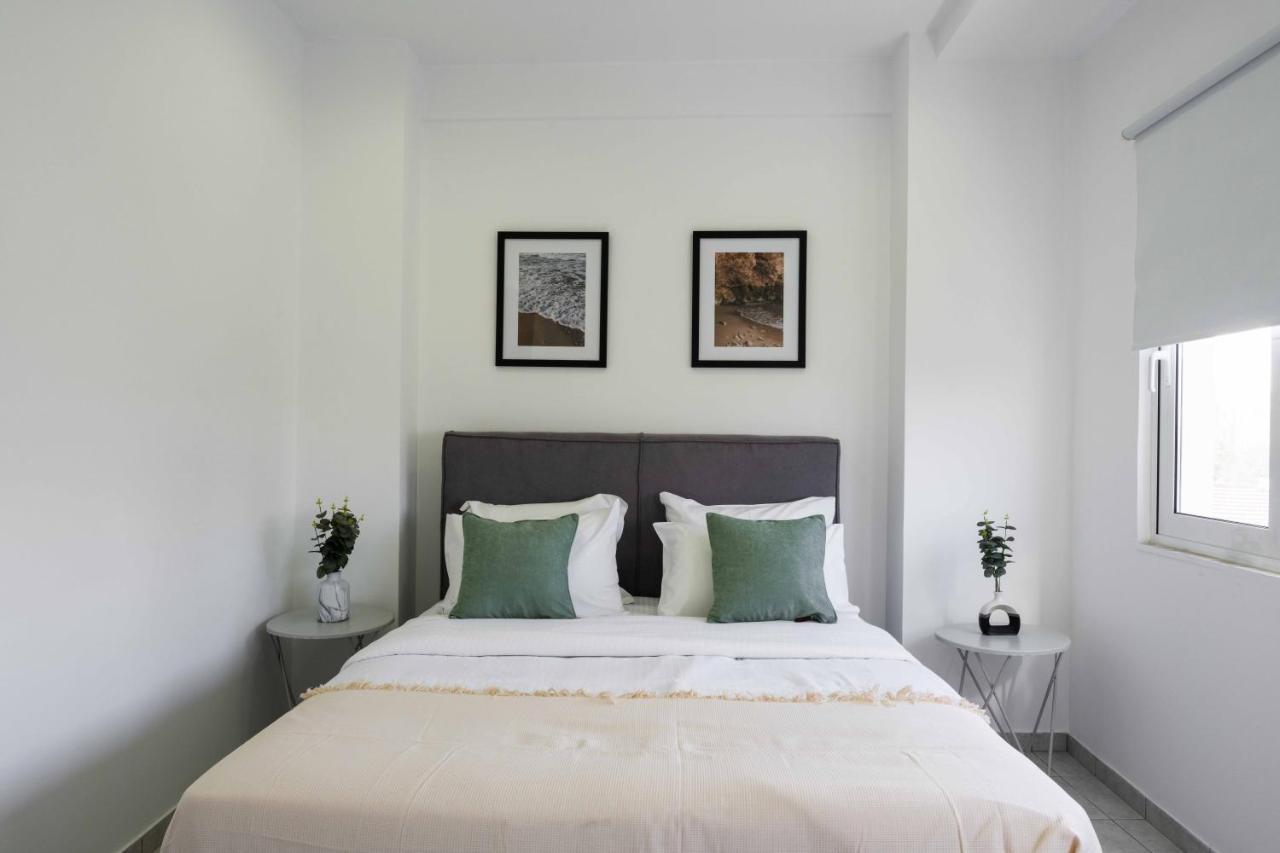 Phaedrus Living: Heraklion City View Flat Buitenkant foto