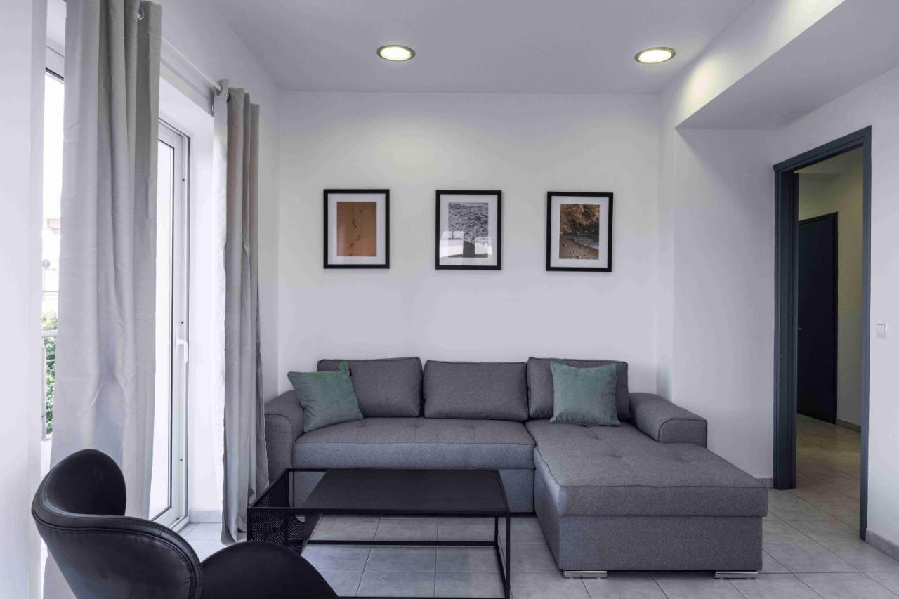 Phaedrus Living: Heraklion City View Flat Buitenkant foto